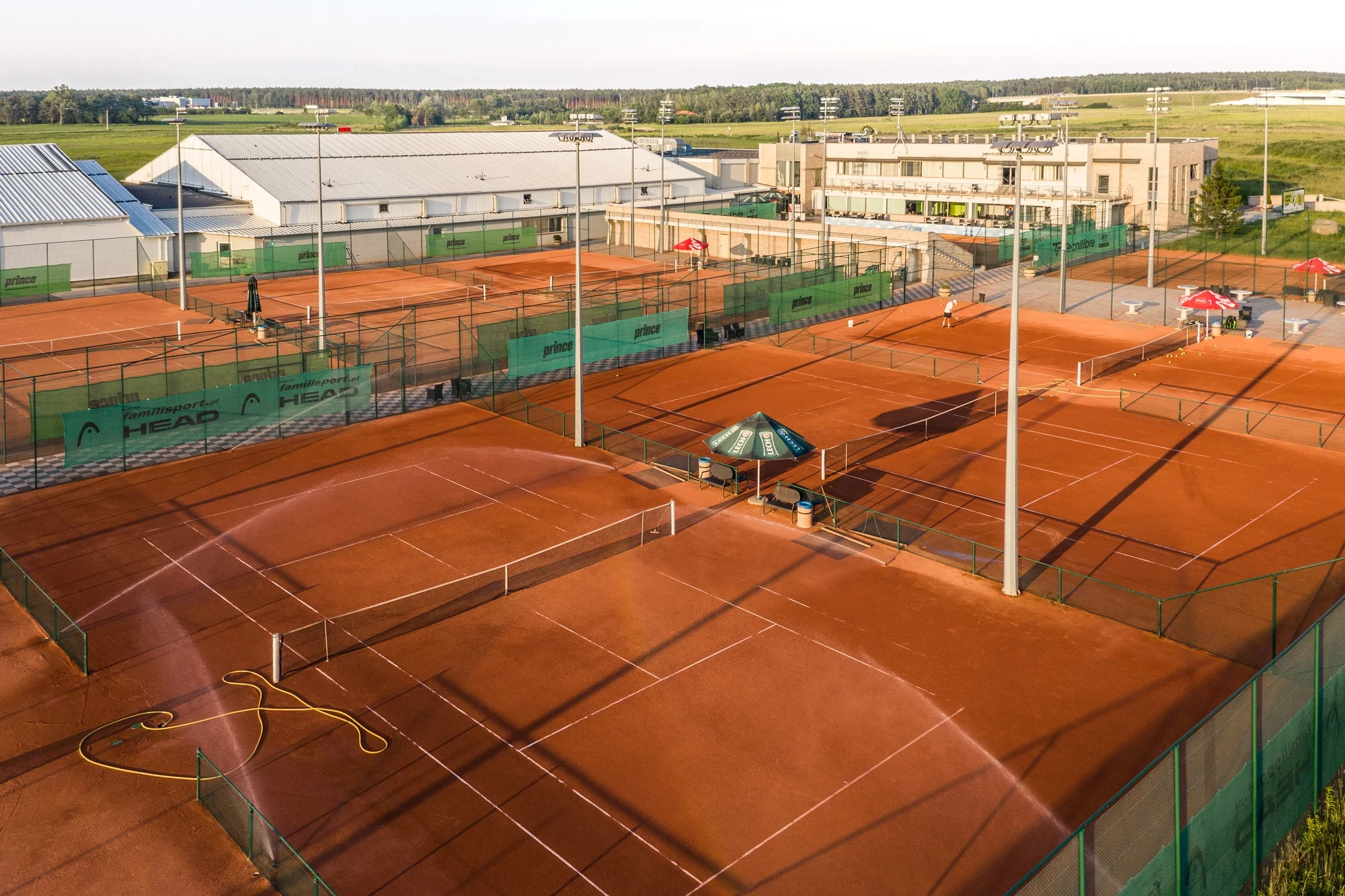 Centrum Tenisowe Sobota - Tenis & Squash & Badminton