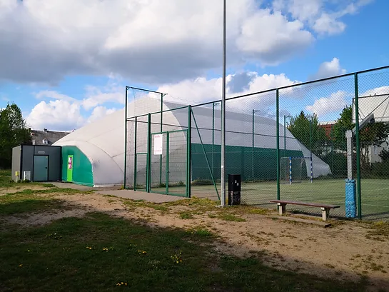 FabrykaTenisa.pl Całoroczny kort tenisowy 