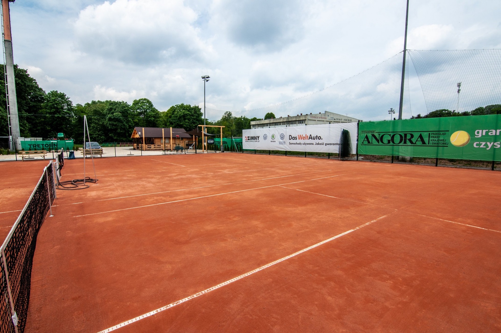 Korty tenisowe - Chojeński Klub Sportowy