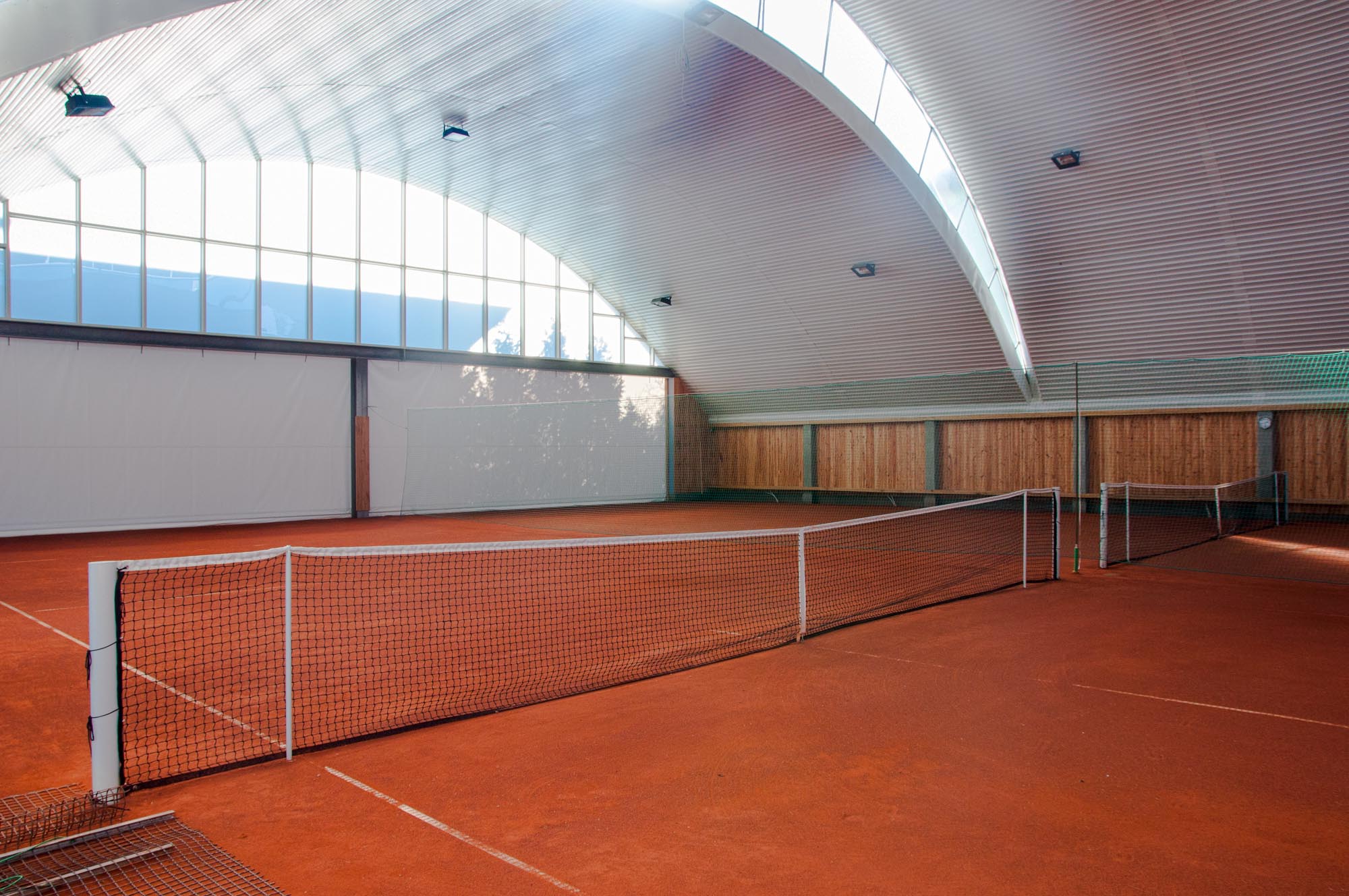 Korty tenisowe hala