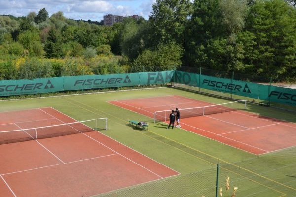 Korty do tenisa zewnętrzne 