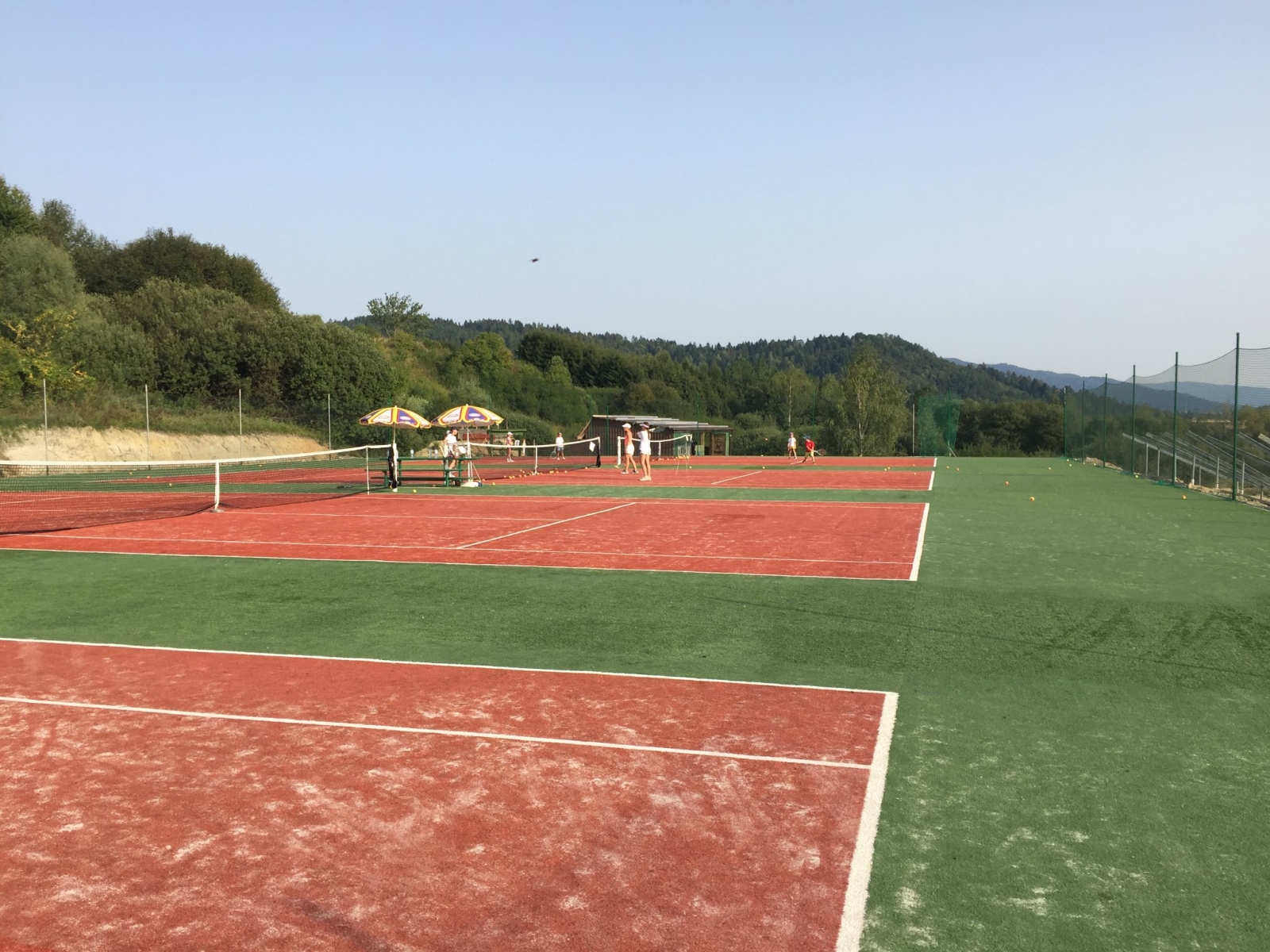 Kort do tenisa zewnętrzny