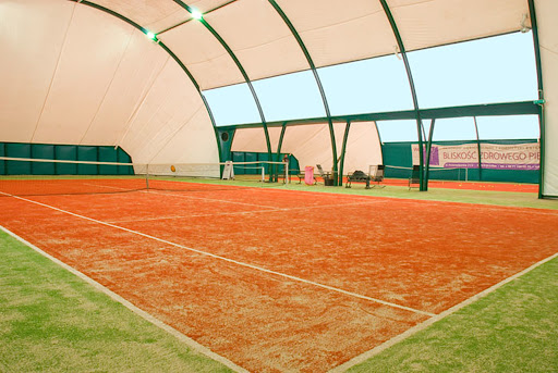 Kort do tenisa balon