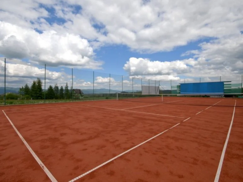 Kort do tenisa zewnętrzny