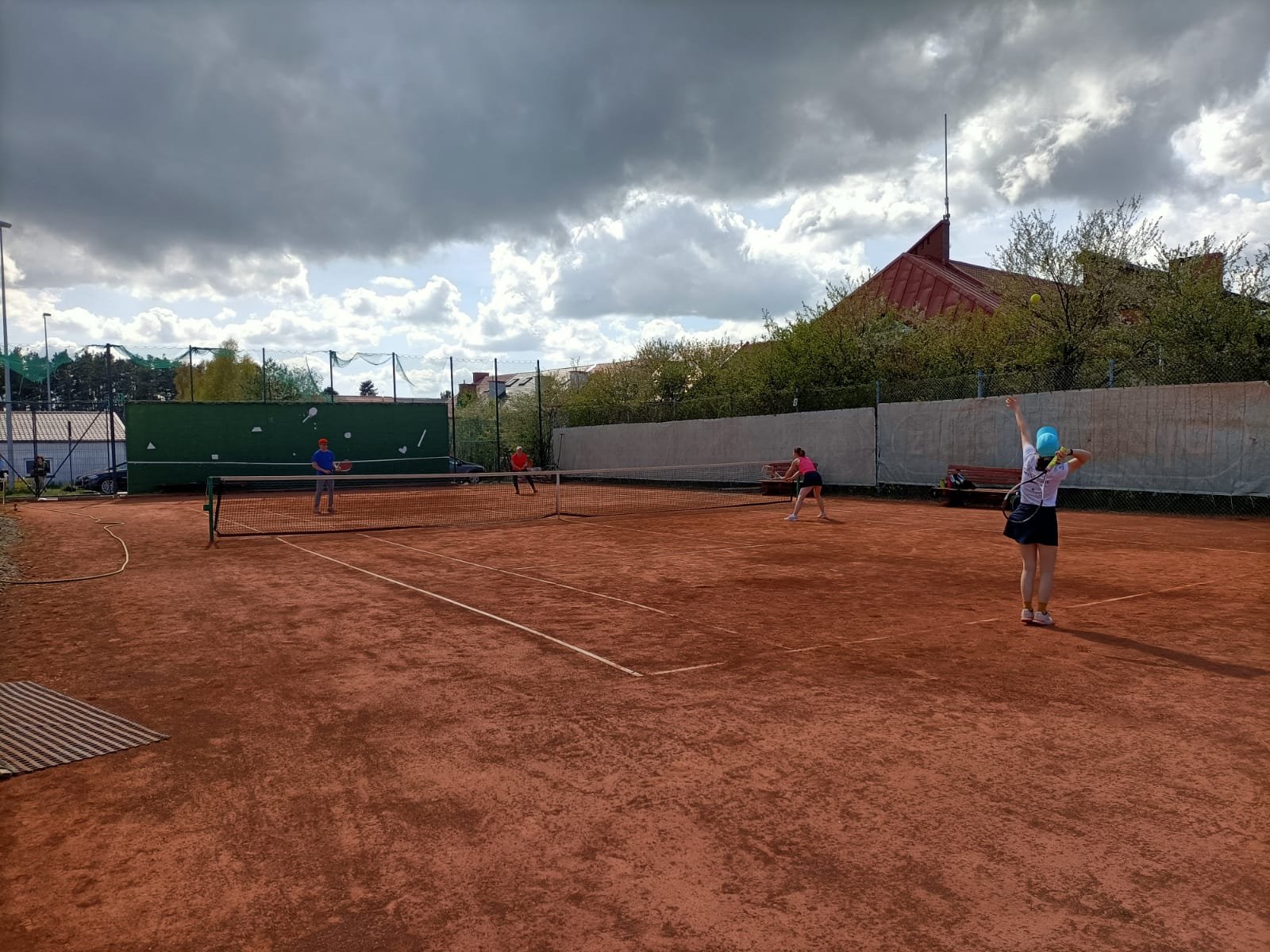 Kort do tenisa zewnętrzny