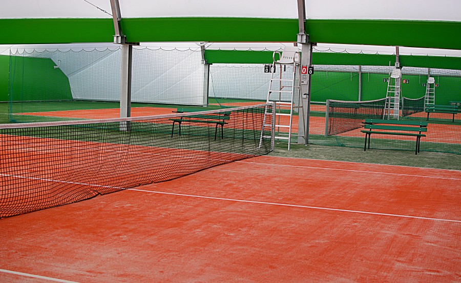 Korty do tenisa wewnętrzne 