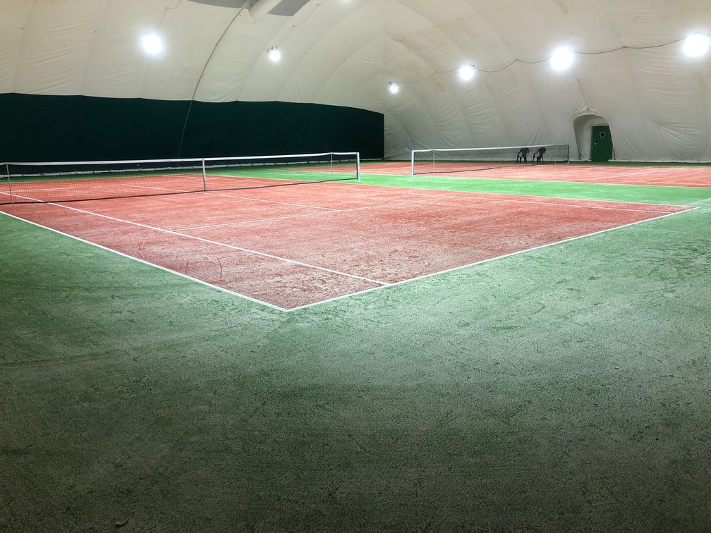 Korty sztuczna trawa